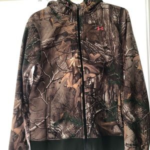 Women’s under armor camo jacket